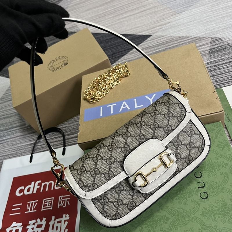 Gvc*1 horsebit bags